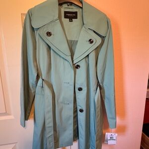 London Fog Mint Green Trench Coat with Belt